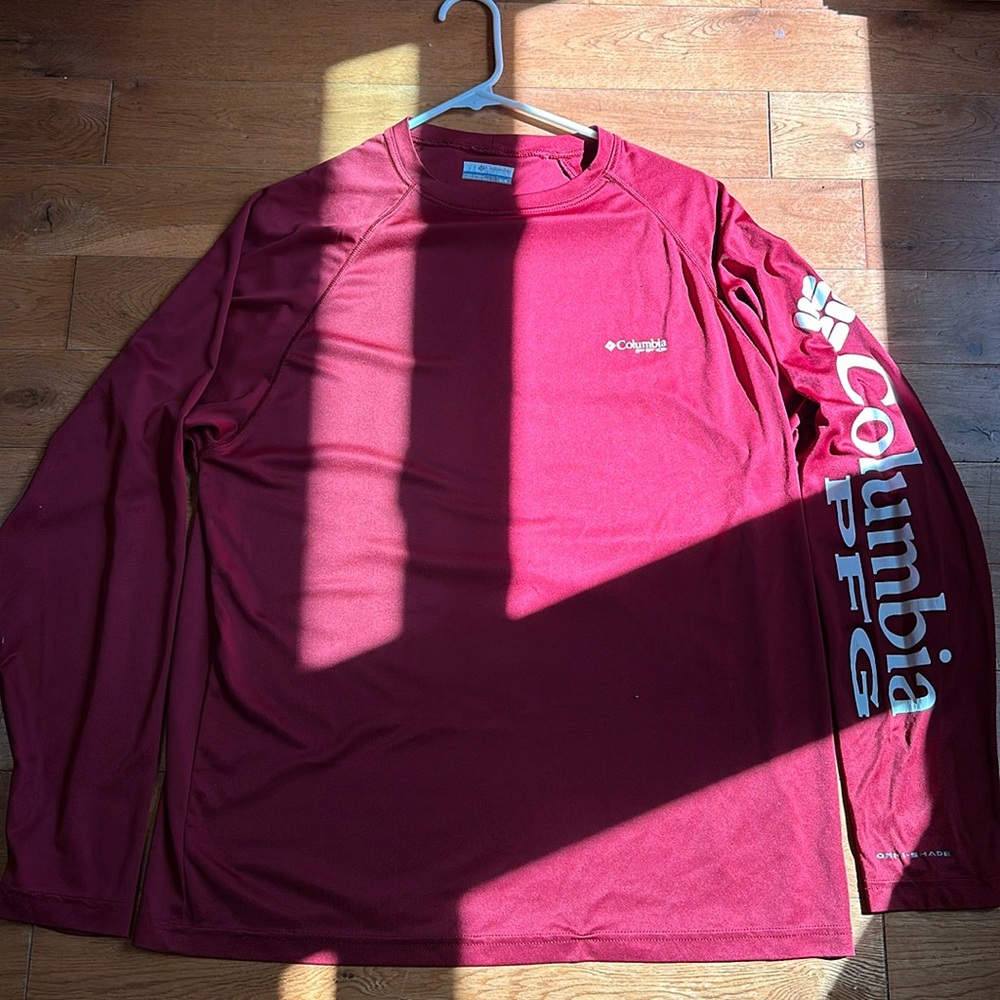 Columbia PFG fishing shirt